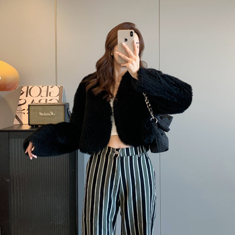 Manteau en fourrure à col en V