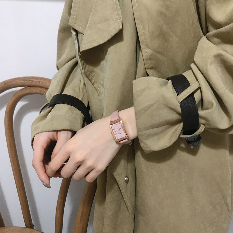 Montre Carrée Rétro Dentelle