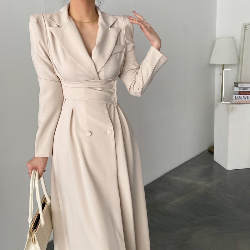 Robe de costume longue à la mode