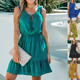 Robe Plissée Col V Cintrée