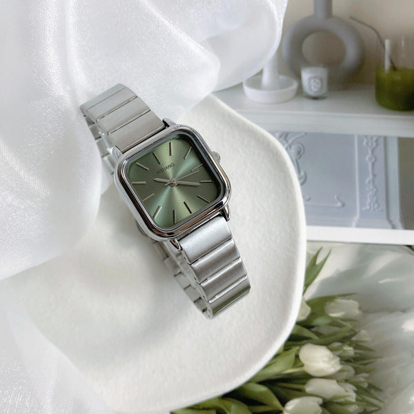 Montre Femme Quartz à Bracelet Acier