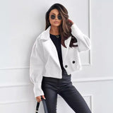 Manteau court en laine à col tailleur