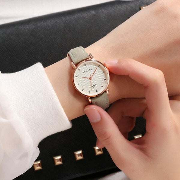 Montre Quartz Femme Minimaliste Élégante